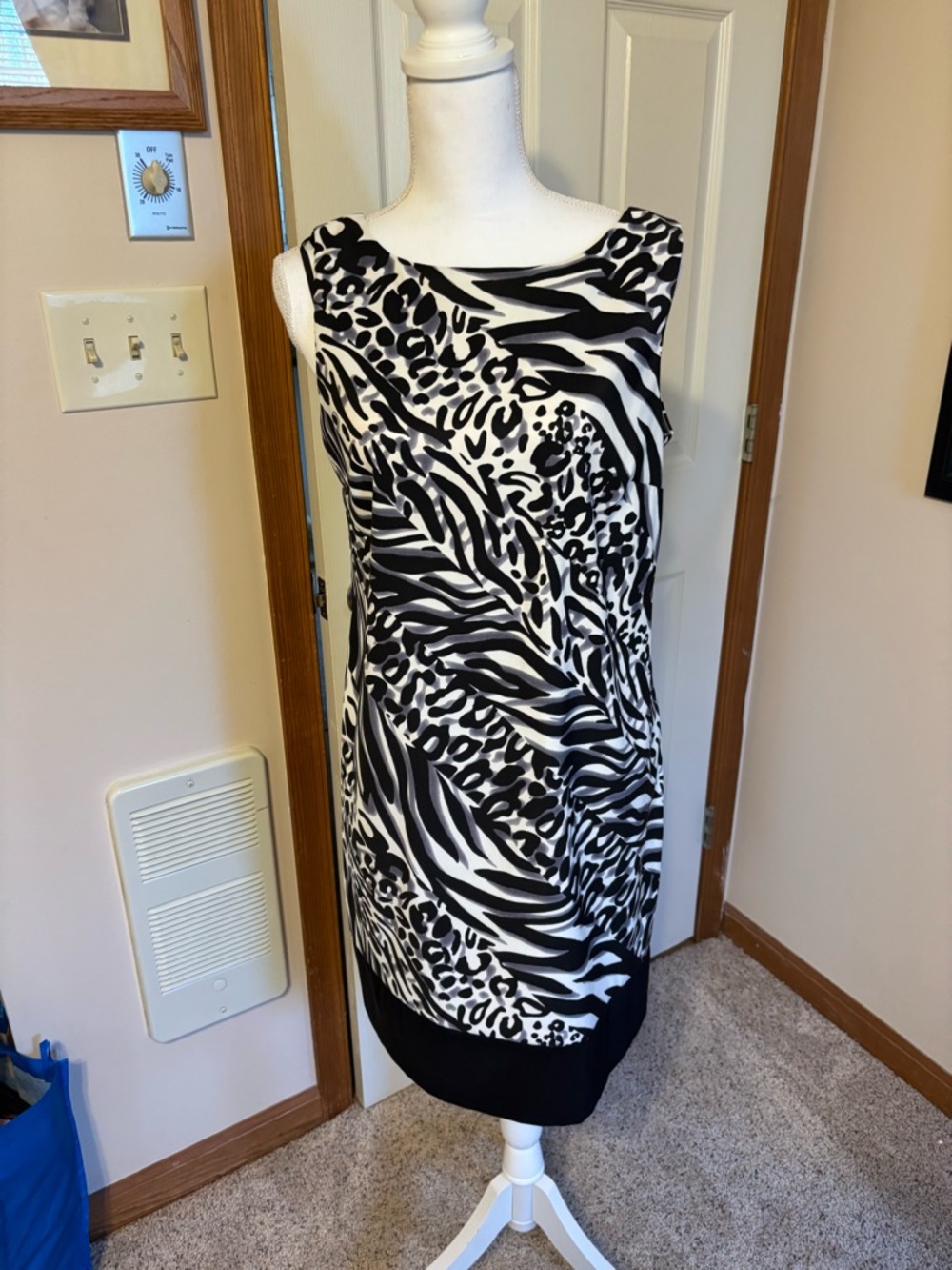 AB Studio Black and White Animal Print Midi Dress